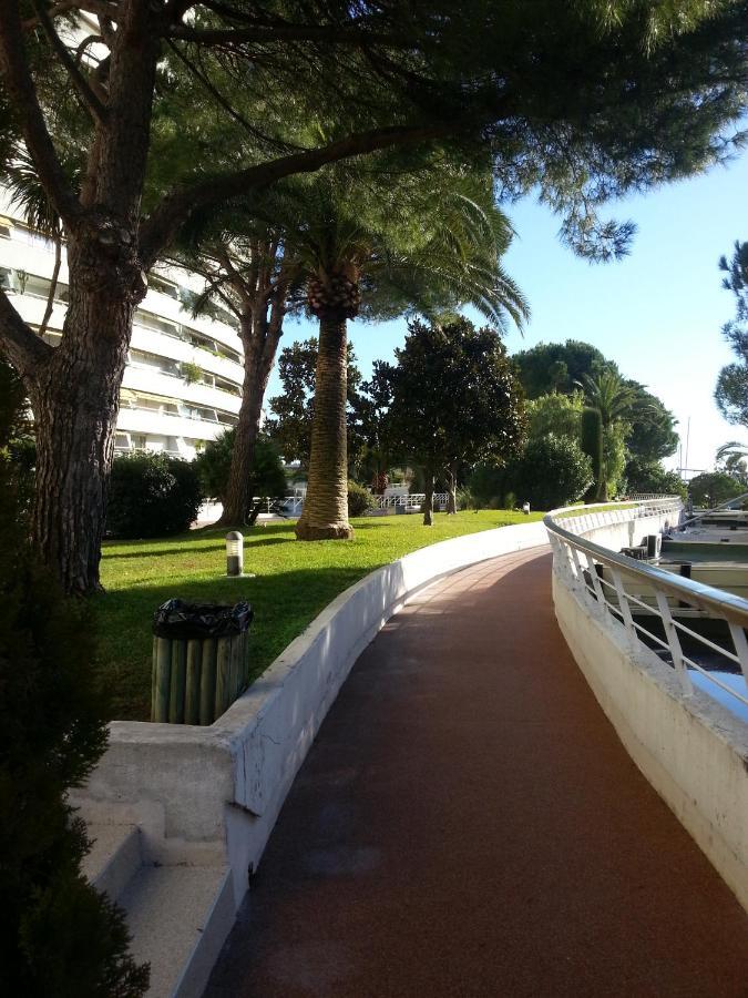 Studio Rez De Jardin Marina Baie Des Anges Villeneuve-Loubet Eksteriør bilde